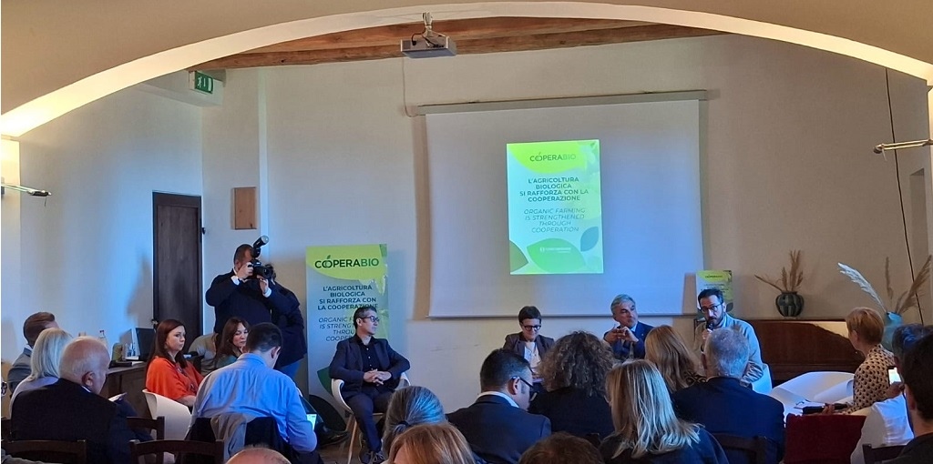 Confcooperative Abruzzo al convegno “Coopera Bio”